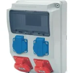 Legjobb ár AcQUA 9 modulos szerelt ipari doboz /2db ht. alj+2db 4P 32A/, 3958_3, Famatel S.A