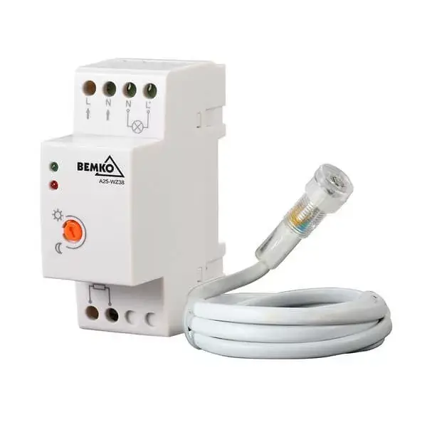 Outlet Alkonykapcsoló 20A IP20 2-100lux max.4500W, A25-WZ38, Bemko
