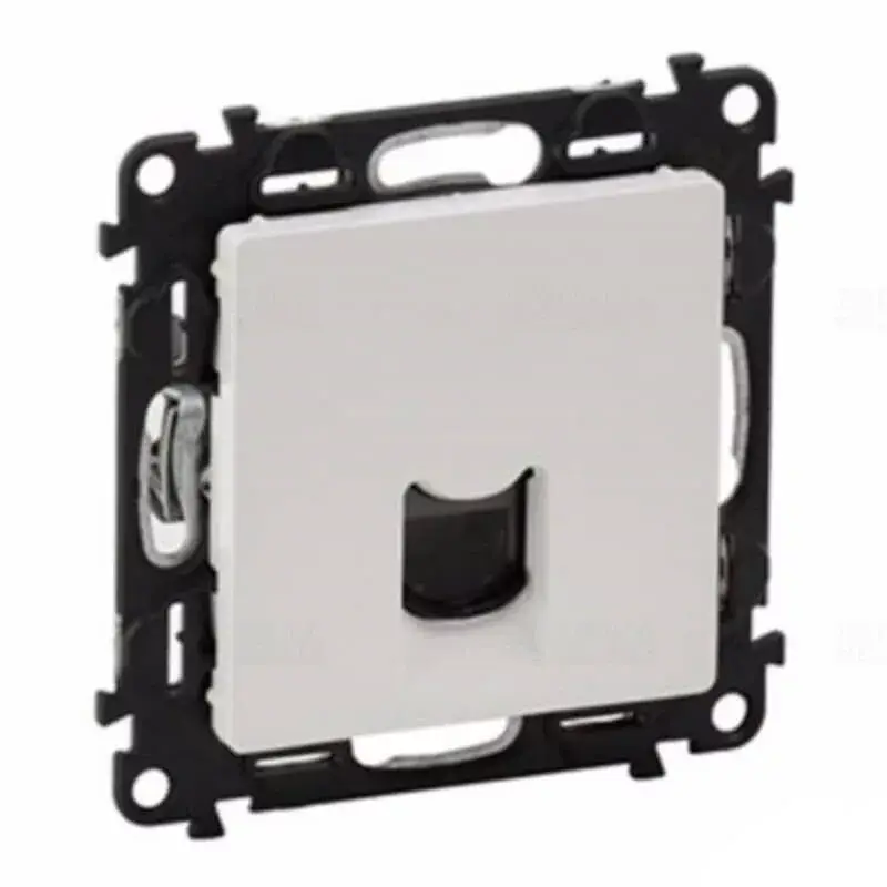 Legrand Valena Life 1xRJ45 Cat. 6A STP csatlakozóaljzatelefántcsont, Legrand 753248 Biztonságos fizetés