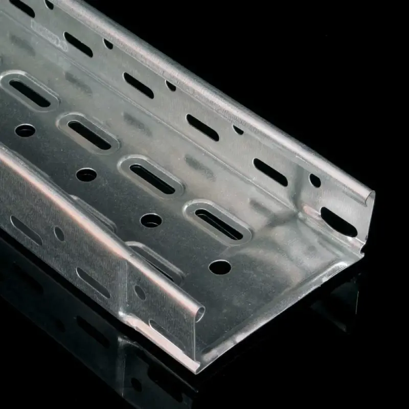 Árengedmény KOPOS Kábeltálca integrált végződéssel E90, horganyzott, (2,1m/szál), NKZI 100X250X0.70_S