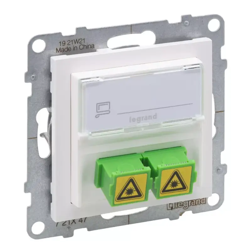 Legrand Suno SC/APC optikai csatlakozóaljzat, fehér, Legrand 721147 Csak ma