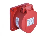 TP Electric 4x32A - Beépíthető dugalj (rugós - gyors bekötésű) IP44 75x75 egyenes 3026-322-1675 Prémium