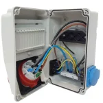 Csak ma TP Electric Ipari doboz szerelt 130x220 1x(5P32A) + 2x(2P+F) oldalsó IP44 VEZETÉKELVE(3318-002-7000) 3318-111-0002