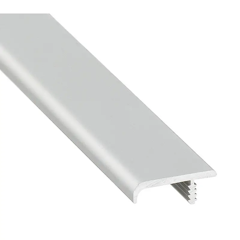 126.15.900 alumínium fogantyúprofil 2500mm Ezüst Prémium